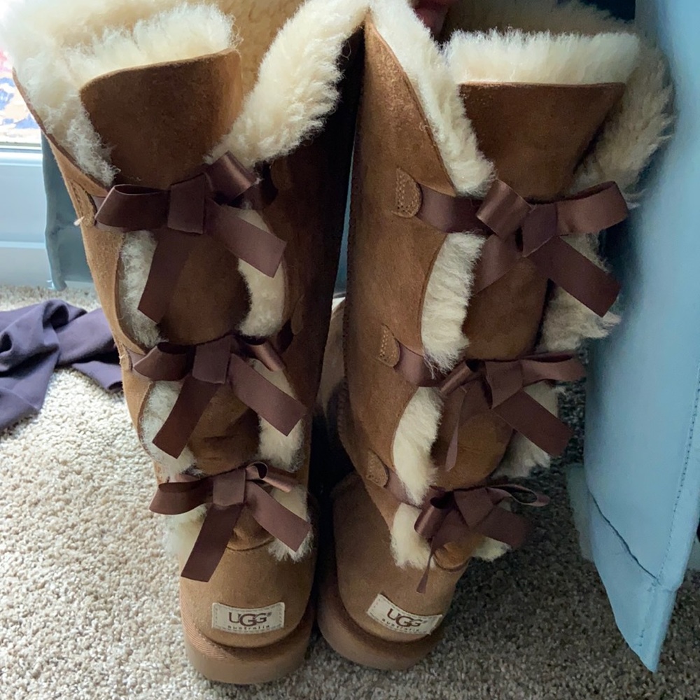 bailey bow high knee uggs